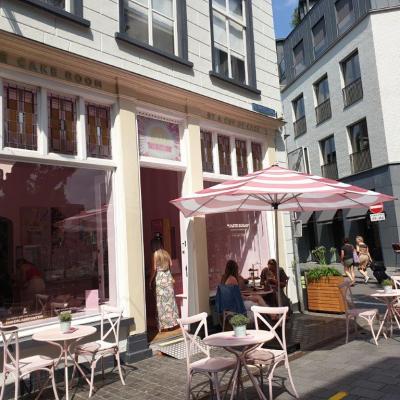 Breda Acupofcake 20200718